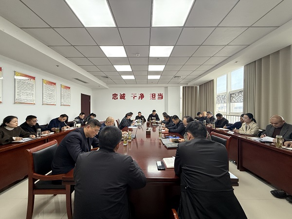 �ؼ�ί��ί���������ͼ�����ȷ������ѧϰ����������ߡ�